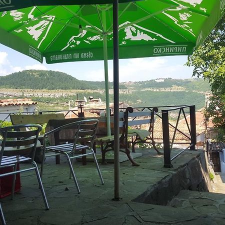 Hikers Hostel Veliko Tŭrnovo Exterior photo