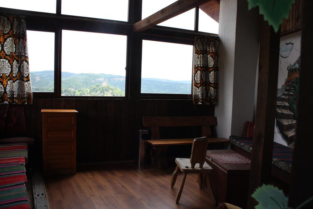 Hikers Hostel Veliko Tŭrnovo Exterior photo