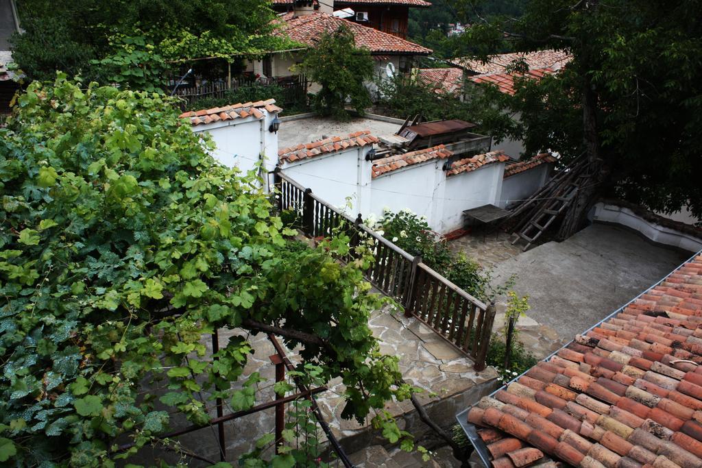 Hikers Hostel Veliko Tŭrnovo Exterior photo